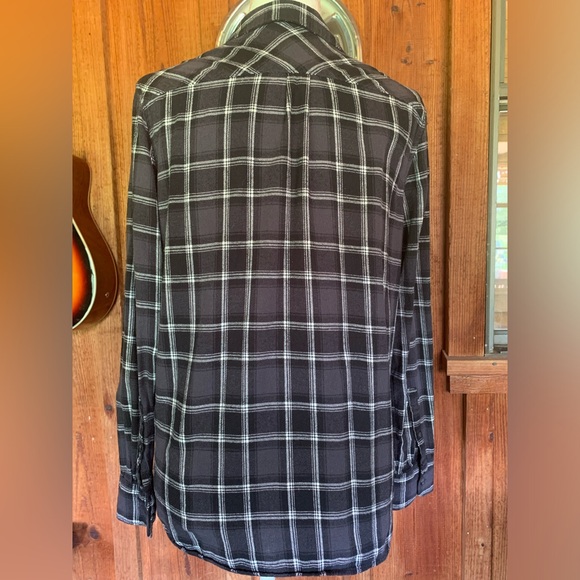 Woolrich Flannel Gray Plaid Button Down Long Sleeve Shirt Size L - Picture 4 of 11